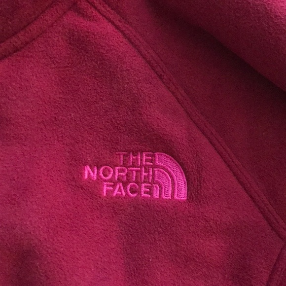 M Raspberry Color North Face Zip-Up - Picture 3 of 4